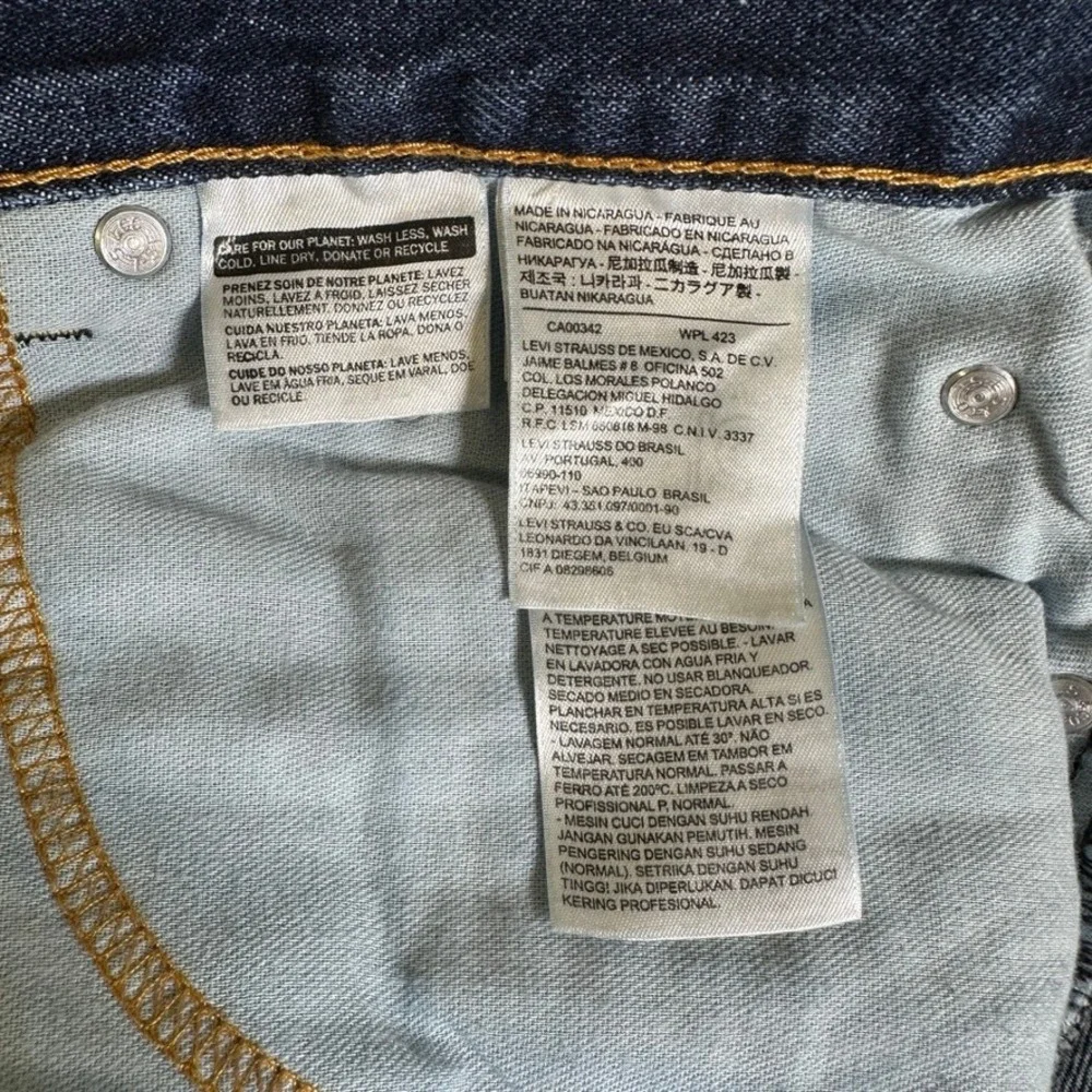 Levis 550 Relaxed Fit Tapered Leg Jeans Dark Wash Blue Denim Mens 46x29